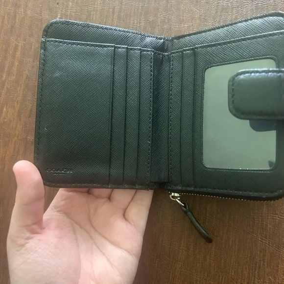 Coach Monogram Black and Cream Wallet - Picture 3 of 5